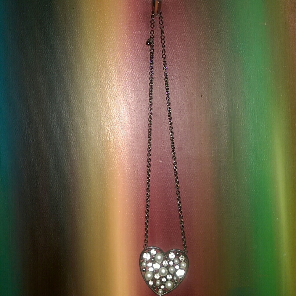 Rhinestone & Pearl Heart Pendant Necklace